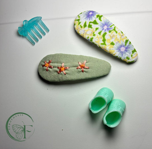 green cotton fabric hair clip accessory for girls
