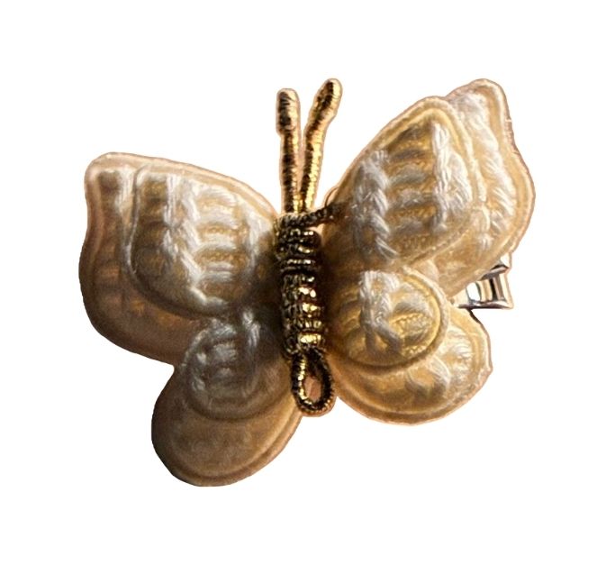 Ivory Winglet Crochet Butterfly Hair Clip – Handmade Elegant Accessory